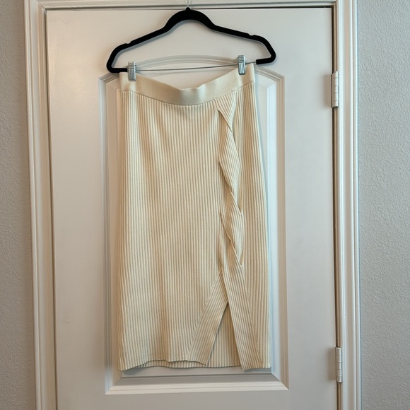 NWT Anthropologie Maeve Desiree Knit Midi Skirt - Picture 3 of 6